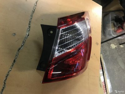 Фонарь задний правый Nissan Qashqai J10 2010-2013