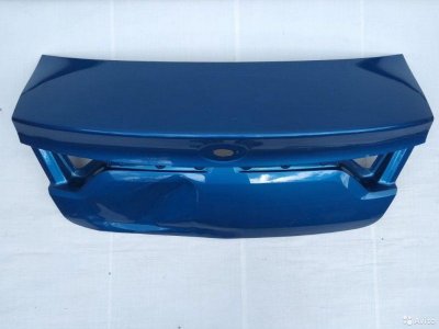 Крышка багажника хендай солярис цвет Blue - Голубо