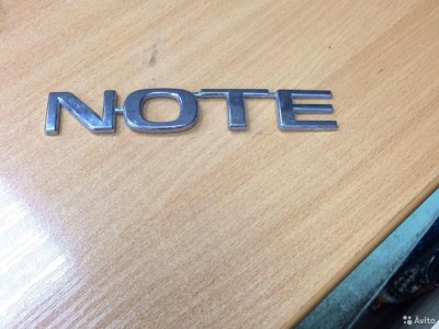Nissan Note Эмблема шильдик