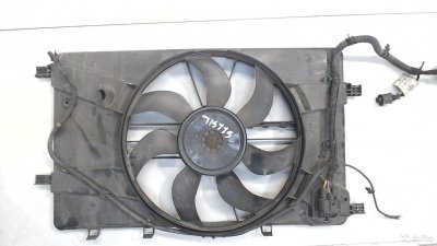 Вентилятор радиатора Opel Zafira C 2011, 2012