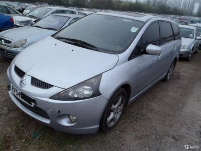 Разбор на запчасти Mitsubishi Grandis