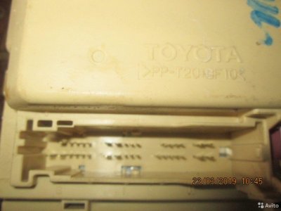 Блок предохранителей Toyota Camry V40 2006-2011 це