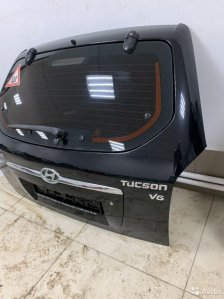 Hyundai Tucson 1 крышка багажника