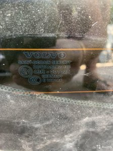 Volvo s40 стекло заднее