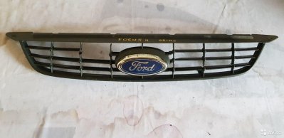 Ford Focus 2 2008-2011 Решетка радиатора