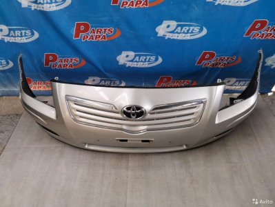 Бампер передний Toyota Avensis ZZT251L 2006