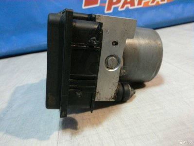 Блок abs Nissan Tiida C11 2007-2014