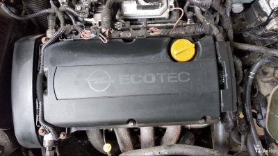 Головка блока цилиндров Opel Astra H 1.6 MT