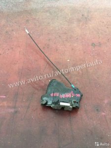 Замок двери передний правый Toyota Rav 4 2006-2013