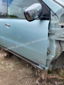 Дверь передняя правая Mitsubishi Dion CR6W 4G94