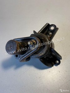 Подушка двигателя правая Kia Rio 3