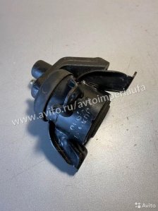 Подушка двигателя правая Kia Rio 3