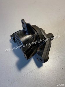 Подушка двигателя правая Kia Rio 3
