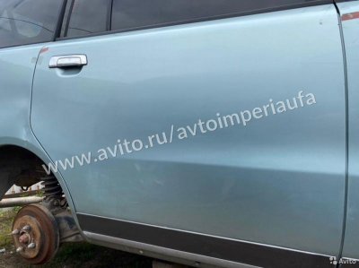 Дверь задняя правая Mitsubishi Dion CR6W 4G94 2005