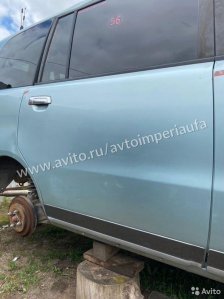 Дверь задняя правая Mitsubishi Dion CR6W 4G94 2005