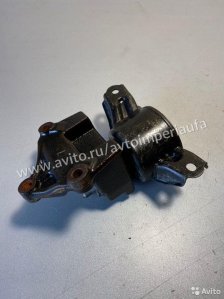 Подушка двигателя левая Hyundai Solaris