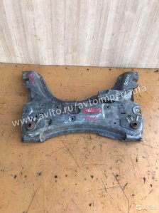 Подрамник передний Renault Scenic 2 K4M812