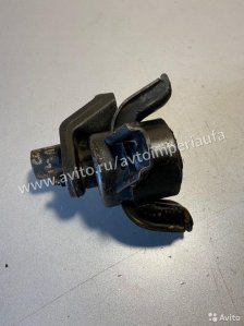 Подушка двигателя правая Kia Rio 3