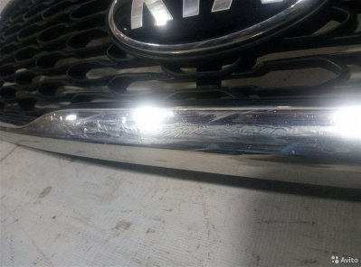 Решетка радиатора Kia Sorento 2 XM 2012