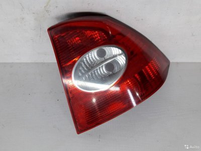 Фонарь правый Ford Focus 2 CB4 2004-2011