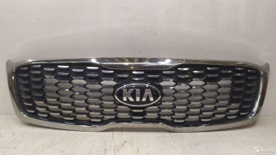 Решетка радиатора Kia Sorento 3 Prime UM 2014