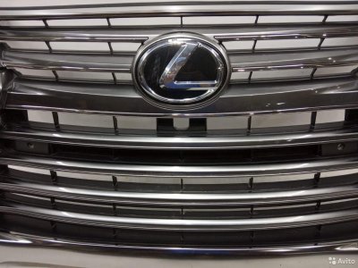 Решетка радиатора Lexus Lx570 J200 2015