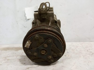 Компрессор кондиционера Toyota Vitz XP10 1999-2005