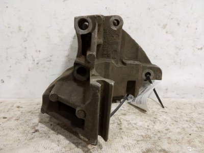 Кронштейн генератора Ford Focus 2 CB4 2004-2011