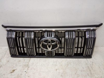 Решетка радиатора Toyota Land Cruiser Prado 150