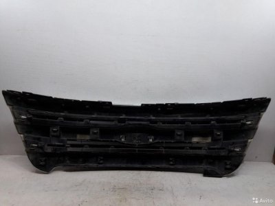 Решетка радиатора Ford Explorer 5 U502 2010-2016