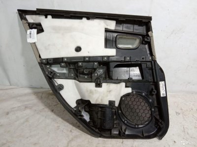 Обшивка двери задняя правая Mazda 3 BK 2003-2009