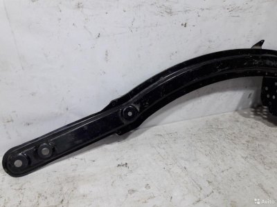 Балка поперечная передняя Mazda 3 BK 2003-2009