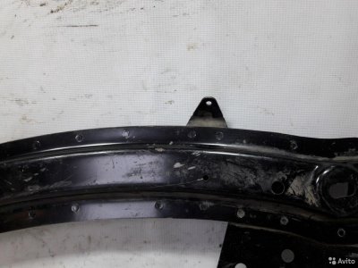 Балка поперечная передняя Mazda 3 BK 2003-2009