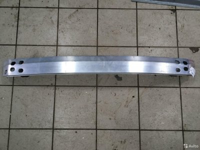 Усилитель бампера Лексус NX200 цб023032