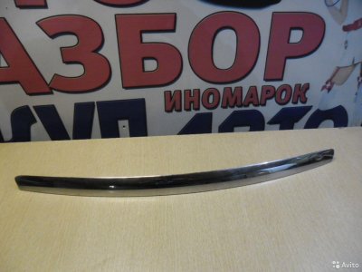 Молдинг капота Ford Focus 2