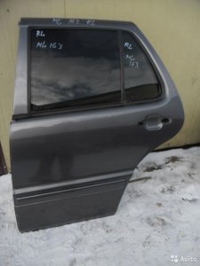 Дверь задняя левая Mercedes Benz W163 мл 163 ML