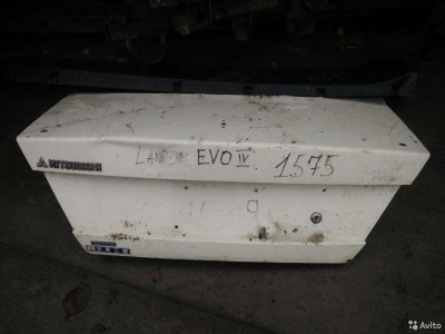 Крышка багажника Mitsubishi Lancer Evolution Evo 4