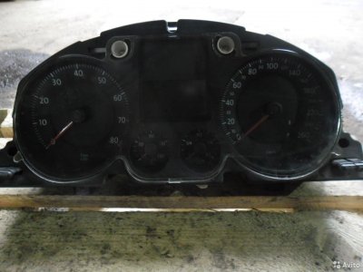 Панель щиток приборов VW Passat B6 3C0920851K