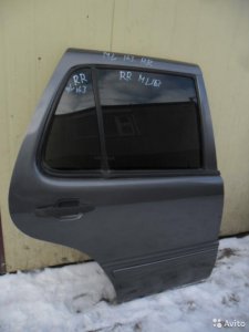 Дверь задняя правая Mercedes Benz W163 ML мл 163