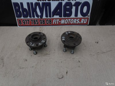 Ступица передняя задняя Passat B7 8J0598625