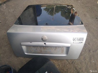 Дверь задка Skoda Octavia AKL 2004