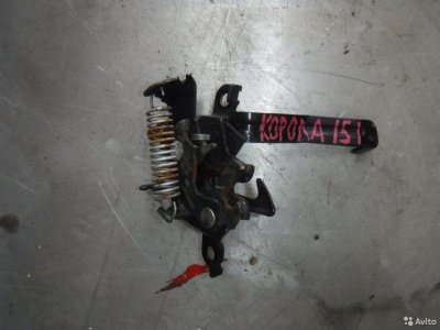 Замок капота Toyota Corolla АКПП 151 150 E15 1ZR