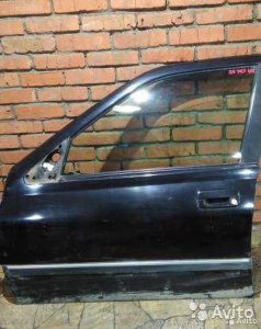 Дверь передняя левая заднии Peugeot 406 (Пежо 406)