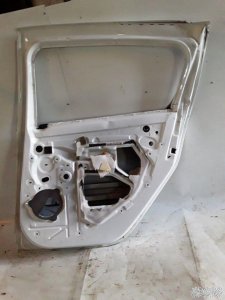 Дверь задняя правая Renault Sandero 2 2014)