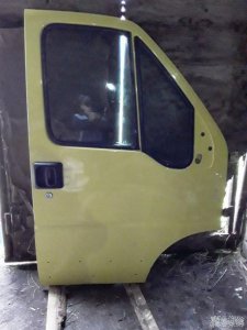 Дверь передняя правая Fiat Ducato 244 2002)