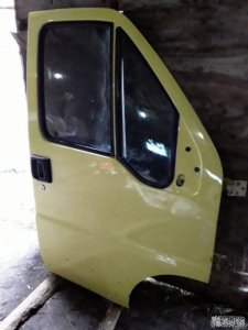 Дверь передняя правая Fiat Ducato 244 2002)