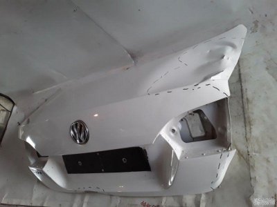 Крышка багажника задняя Volkswagen Jetta 6 2011)