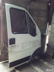 Дверь передняя правая Fiat Ducato 244 2002)