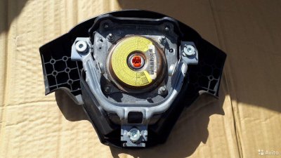 Подушка в руль airbag Toyota Corolla E150