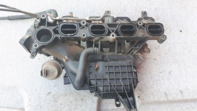 Коллектор впускной 1.8-2.0L 4M5G9424CC на Ford